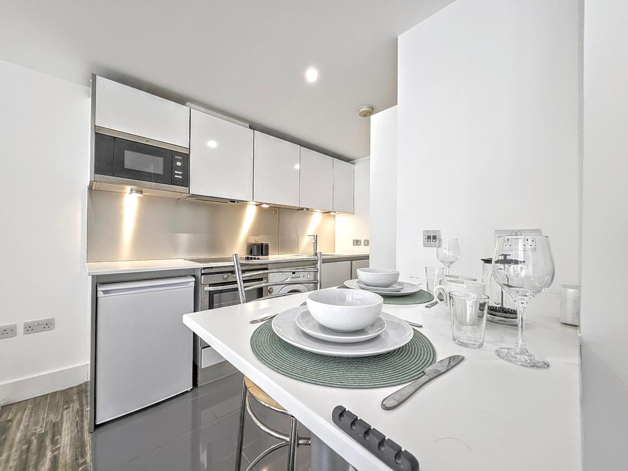 City Waterside, Old Street, Angel, Entire Private Apartment London Luaran gambar