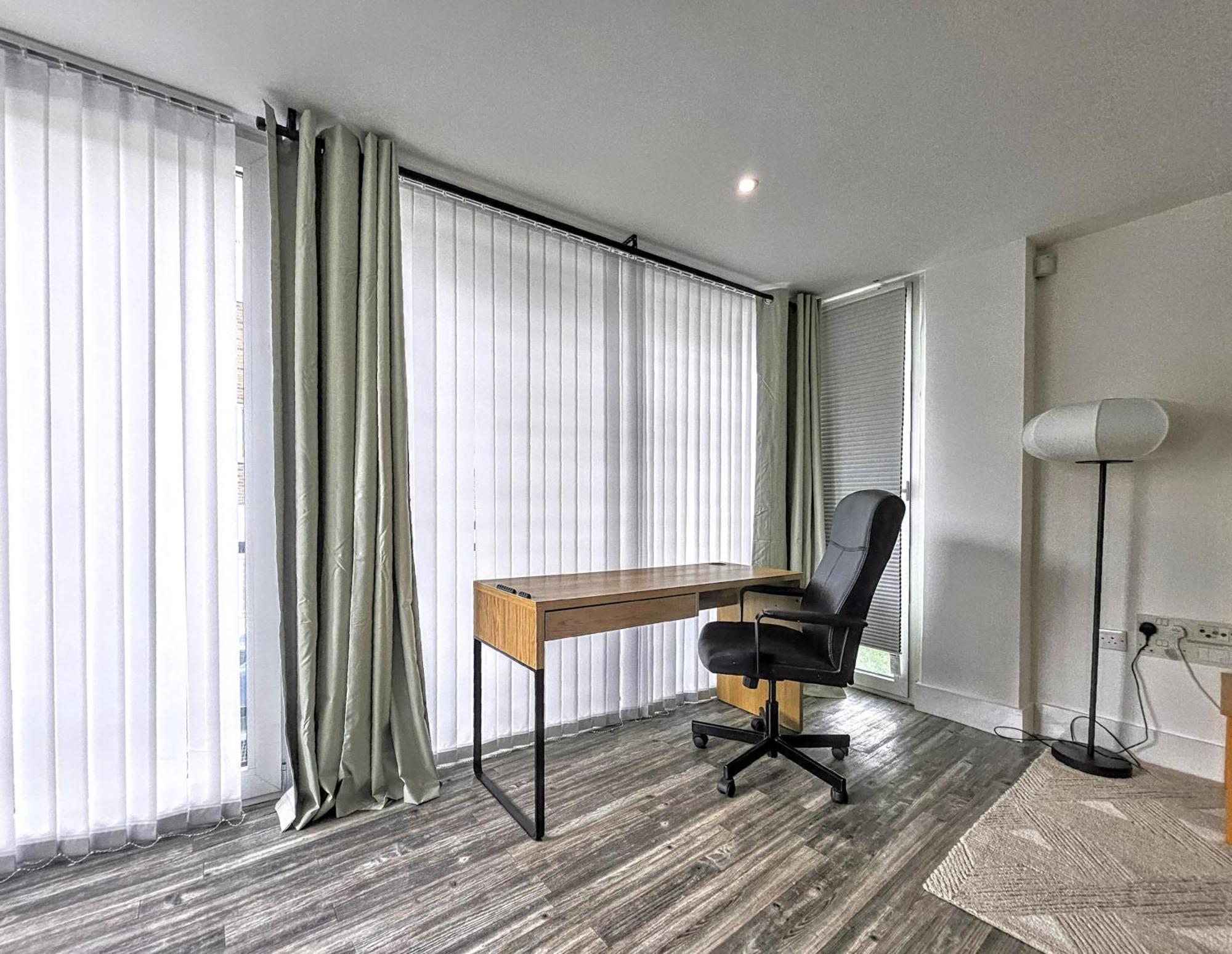 City Waterside, Old Street, Angel, Entire Private Apartment London Luaran gambar
