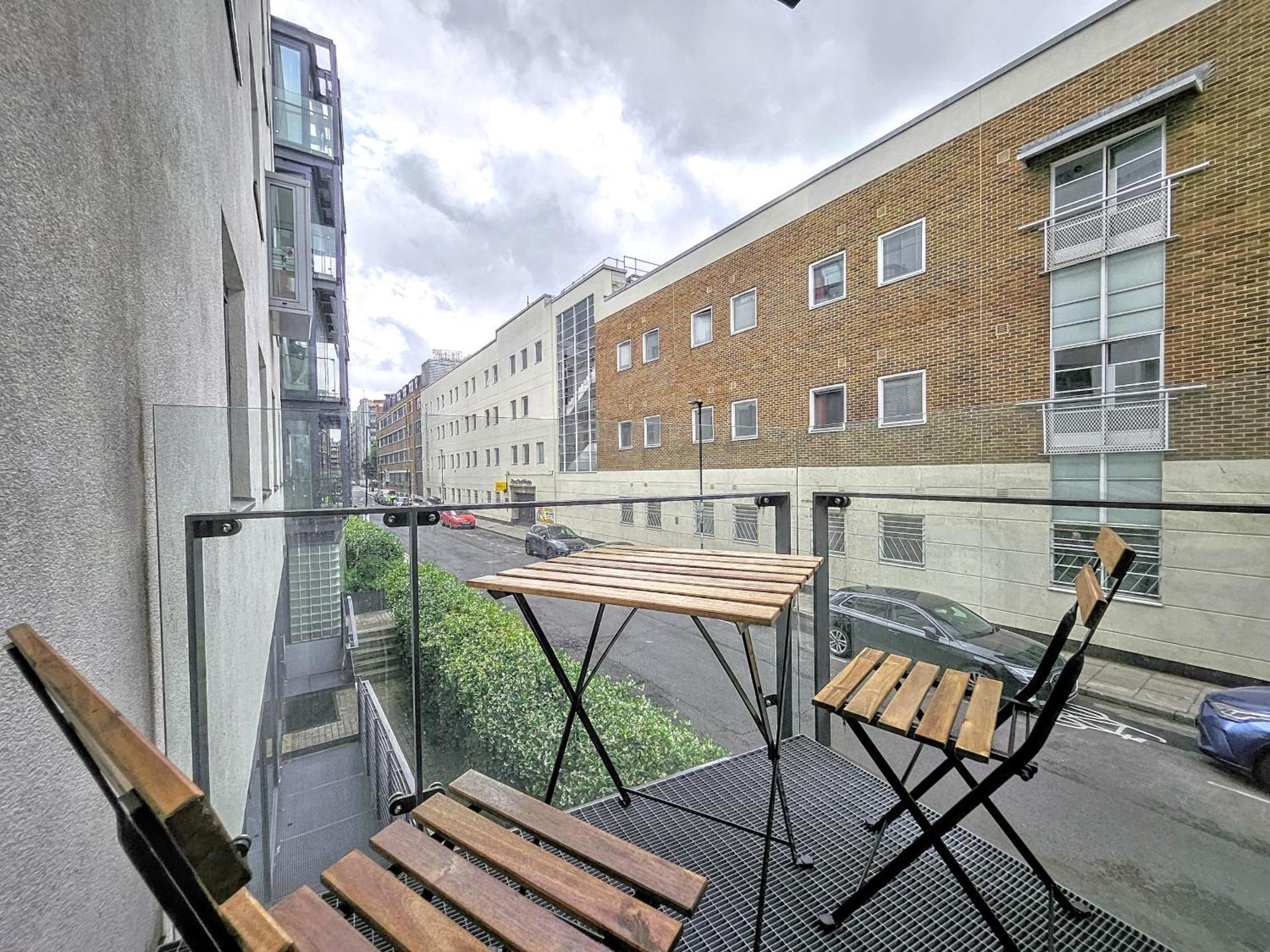City Waterside, Old Street, Angel, Entire Private Apartment London Luaran gambar